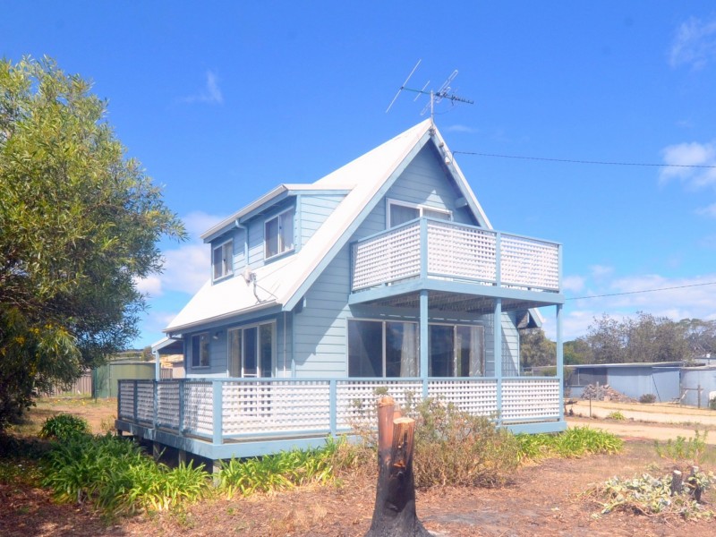 21 Swanwick Drive, Coles Bay TAS 7215