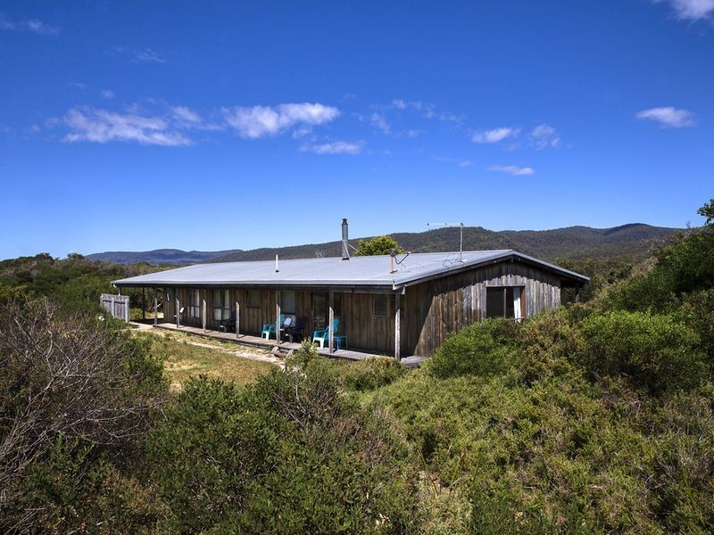18630 Tasman Highway, Bicheno TAS 7215