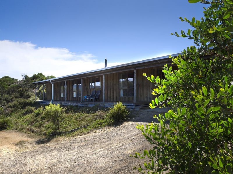 18630 Tasman Highway, Bicheno TAS 7215