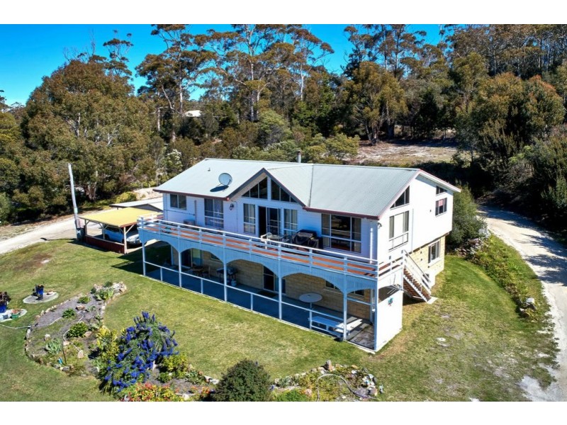 20 Harveys Farm Road, Bicheno TAS 7215