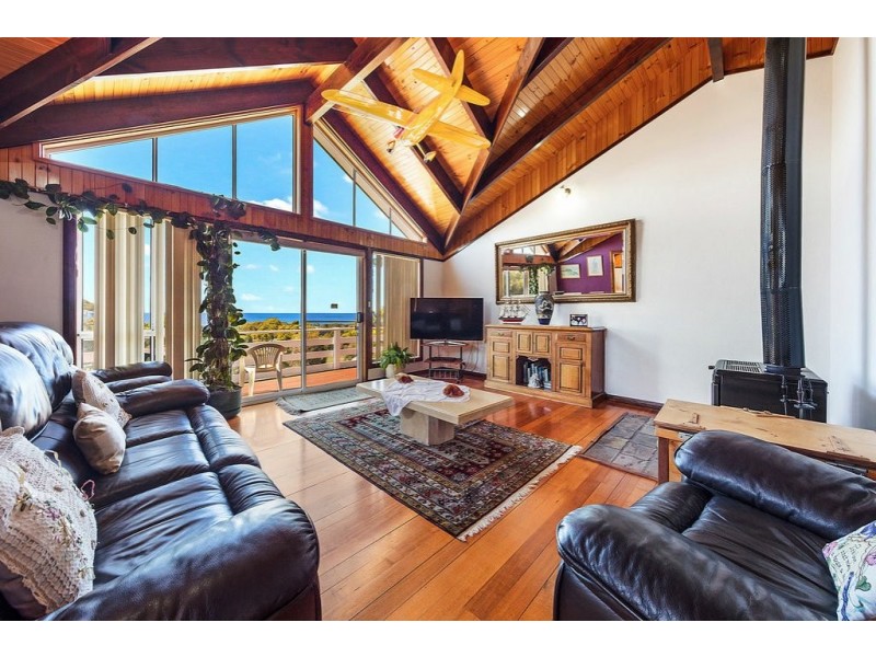 20 Harveys Farm Road, Bicheno TAS 7215