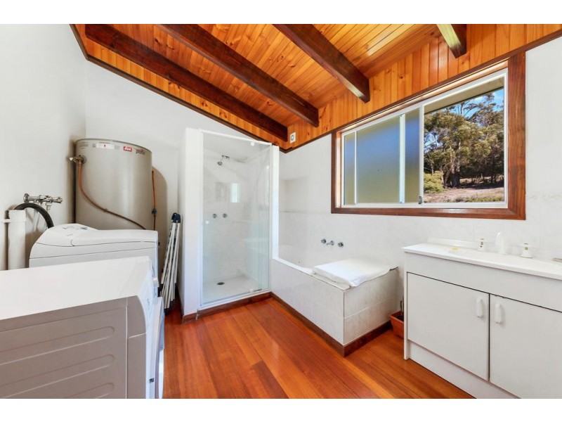 20 Harveys Farm Road, Bicheno TAS 7215