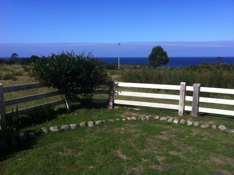 21019 Tasman Highway, Chain Of Lagoons TAS 7215