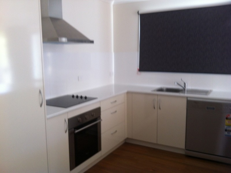 8 Rose Street, Bicheno TAS 7215