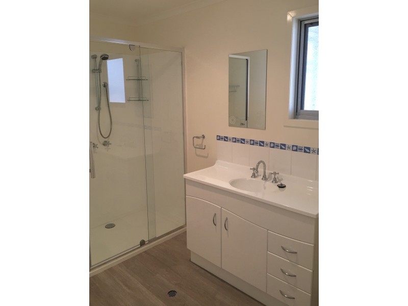 39 Oyster Bay Court, Coles Bay TAS 7215