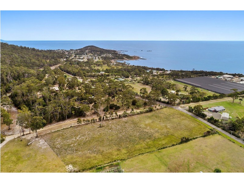 50 Harveys Farm Road, Bicheno TAS 7215