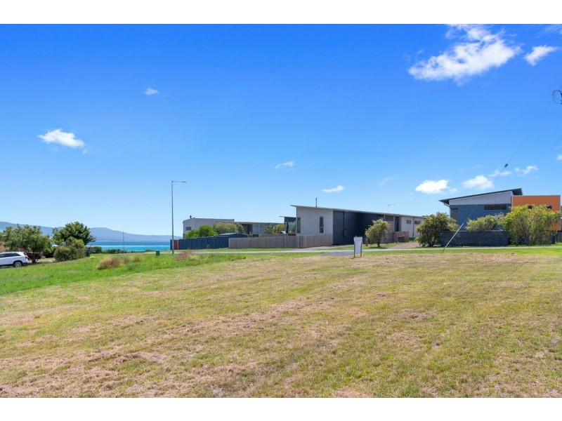 23 Redbill Drive, Bicheno TAS 7215