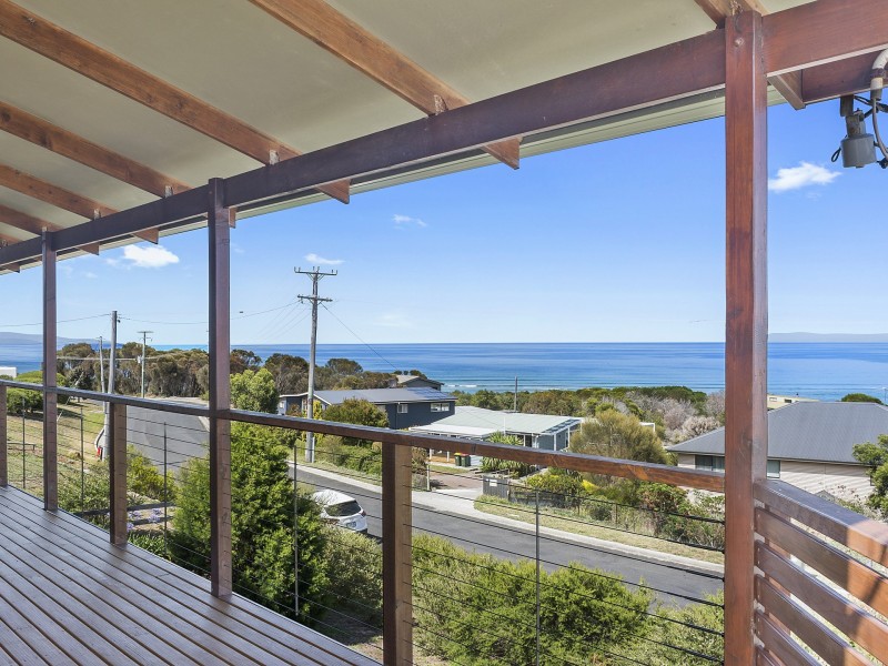 117 Swanwick Drive, Coles Bay TAS 7215
