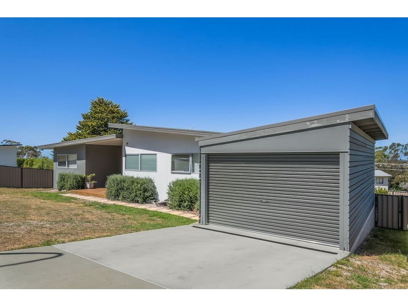 6 Sea Eagle Drive, Bicheno TAS 7215