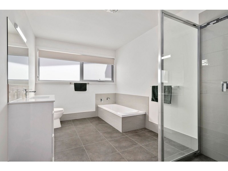 6 Sea Eagle Drive, Bicheno TAS 7215