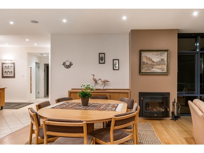 313 Harveys Farm Road, Bicheno TAS 7215