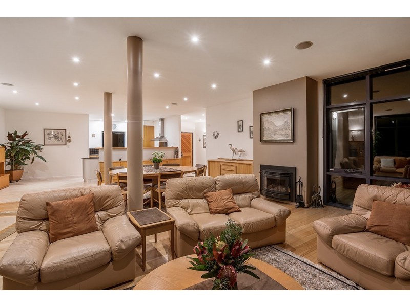 313 Harveys Farm Road, Bicheno TAS 7215