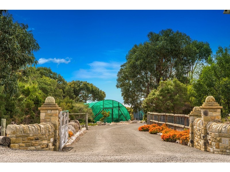 313 Harveys Farm Road, Bicheno TAS 7215