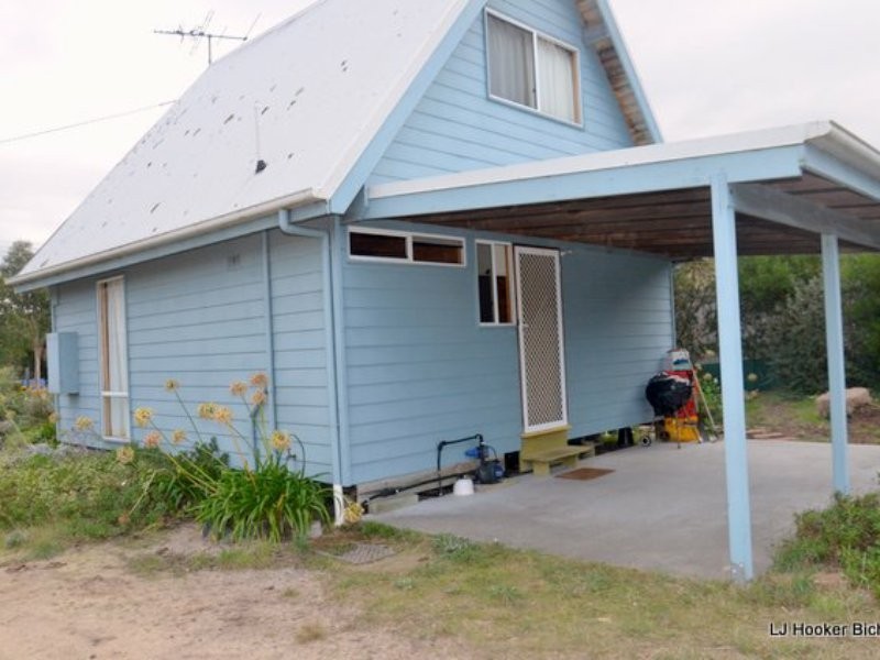 21 Swanwick Drive, Coles Bay TAS 7215