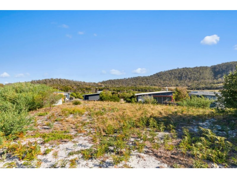 14 Redbill, Bicheno TAS 7215