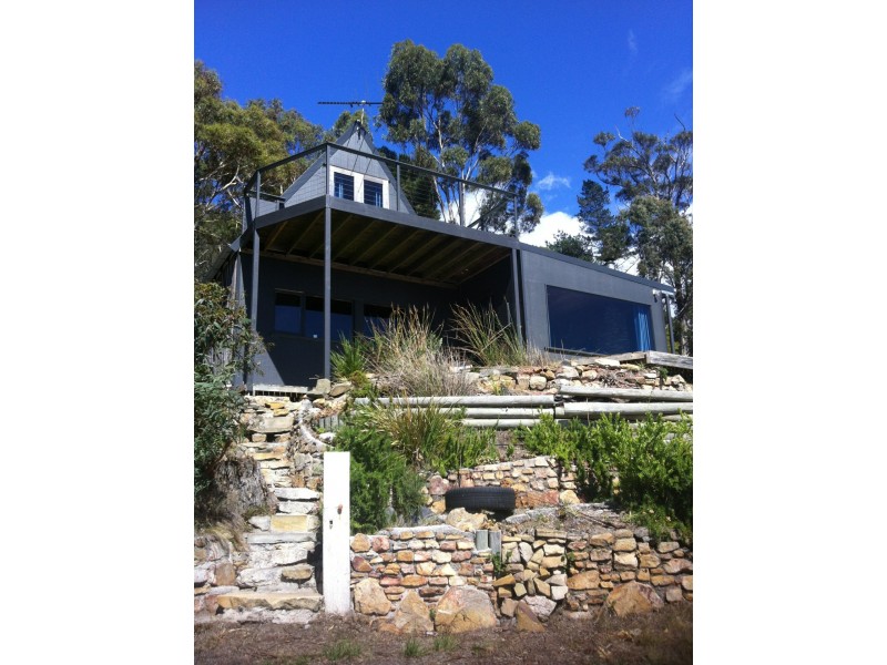 17 Levy Street, Bicheno TAS 7215