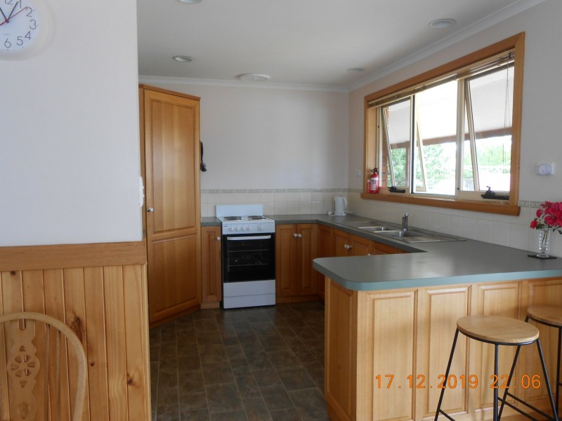 20 Shaw Street, Swansea TAS 7190