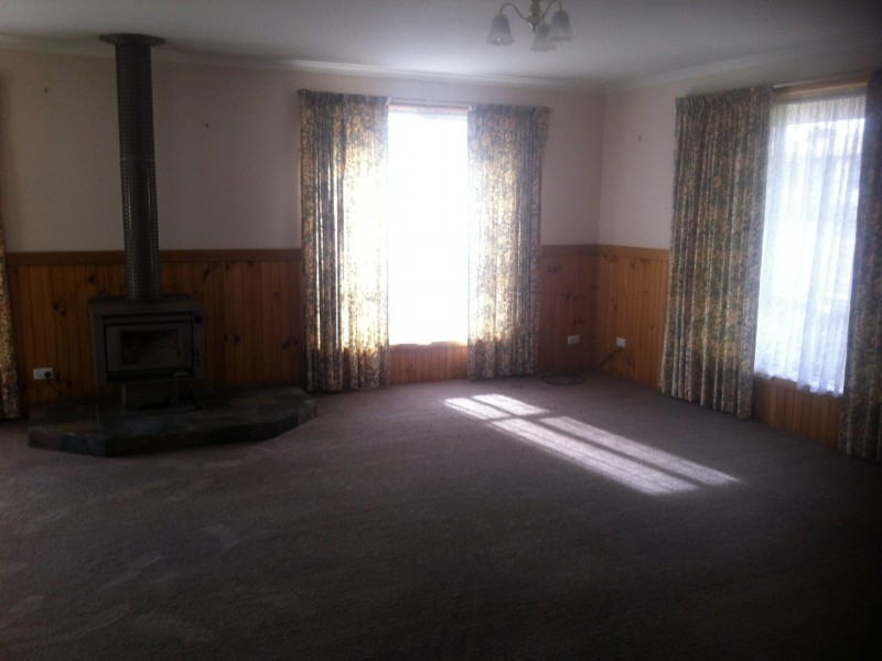 20 Shaw Street, Swansea TAS 7190