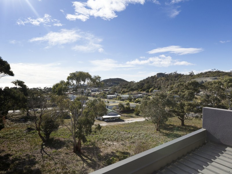 U2/32 Douglas St, Bicheno TAS 7215