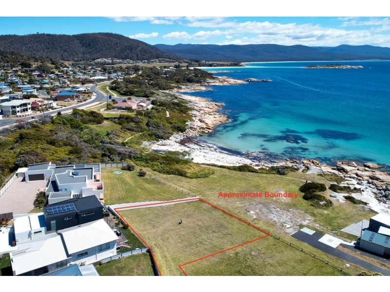 10 Jetty Rd, Bicheno TAS 7215