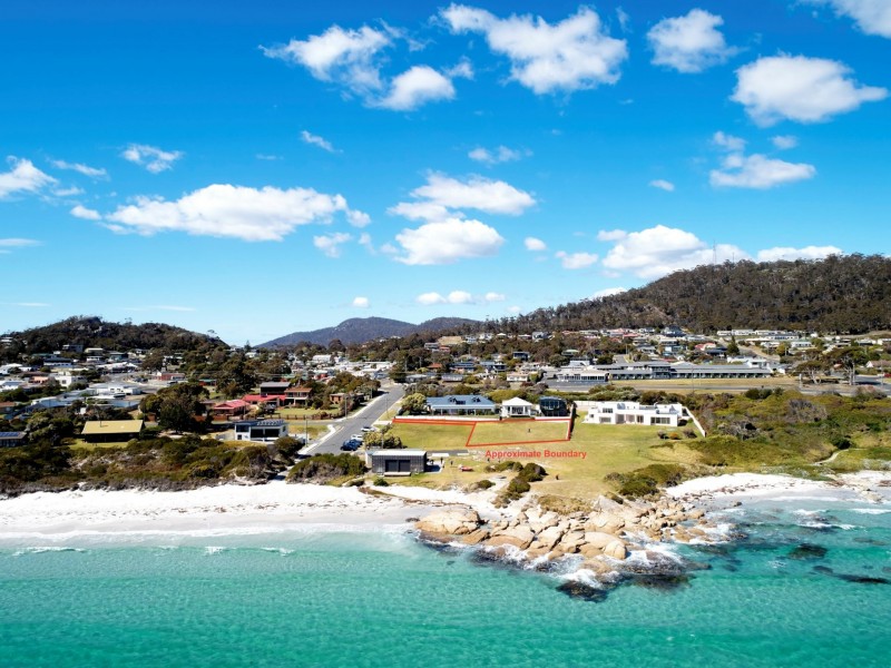 10 Jetty Rd, Bicheno TAS 7215