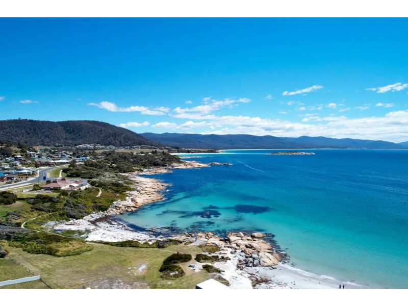 10 Jetty Rd, Bicheno TAS 7215