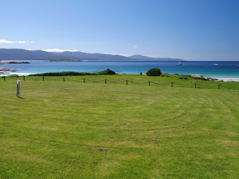 10 Jetty Rd, Bicheno TAS 7215