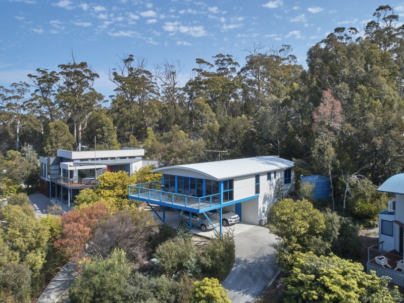25 Bradley Drive, Coles Bay TAS 7215