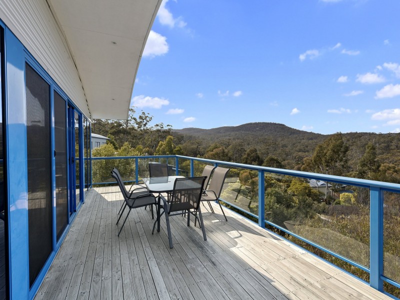 25 Bradley Drive, Coles Bay TAS 7215