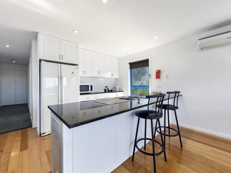 25 Bradley Drive, Coles Bay TAS 7215