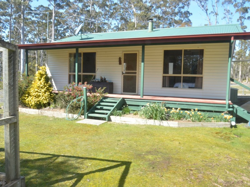 7 Lake View Road, Lake Leake TAS 7210
