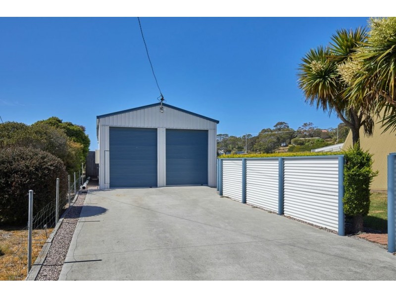 57 Swanwick Drive, Coles Bay TAS 7215