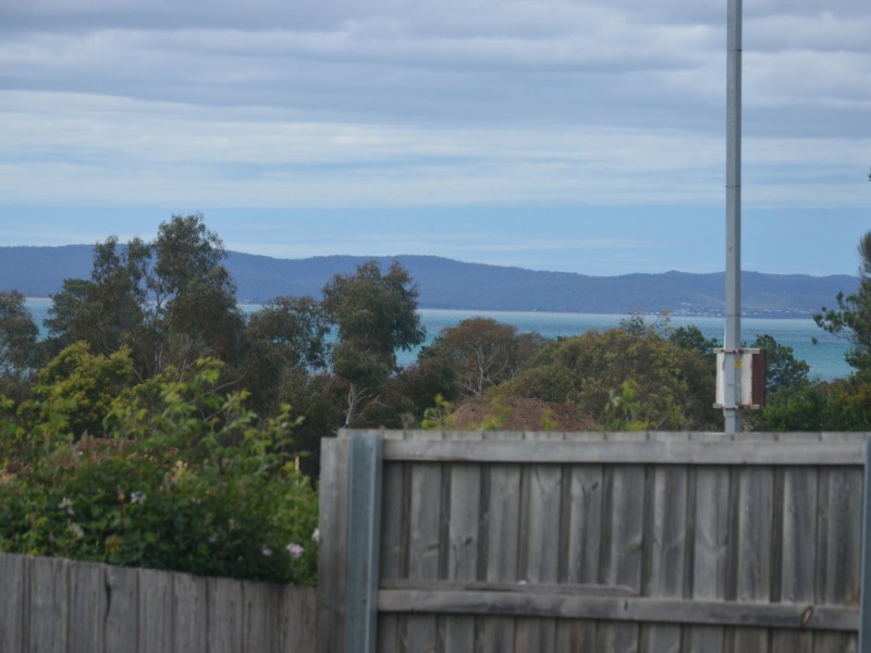 14 St Margarets Court, Swansea TAS 7190