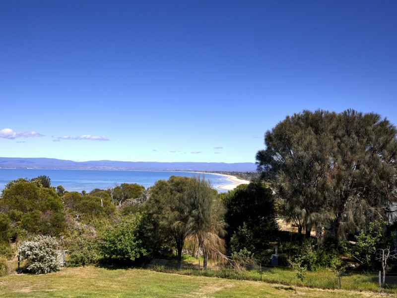 112 Swanwick Drive, Coles Bay TAS 7215