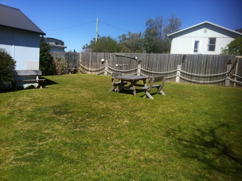 10 Tasman Hwy, Bicheno TAS 7215