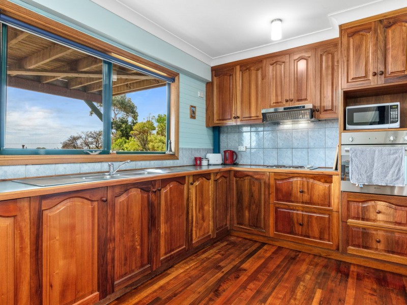 3 Beattie Avenue, Bicheno TAS 7215