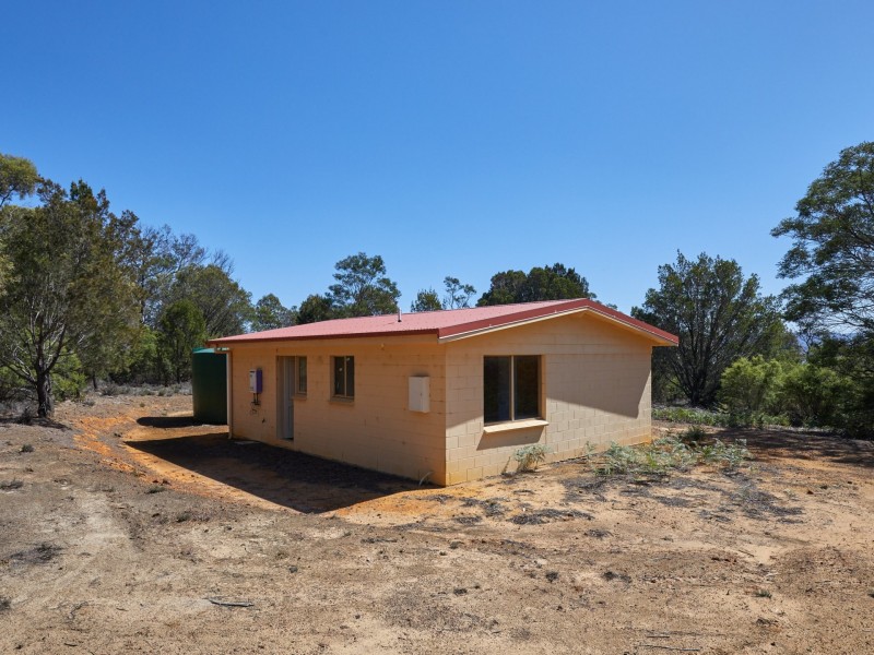 312 Wallaroo Road, Coles Bay TAS 7215