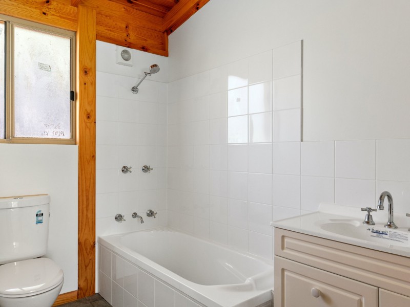 312 Wallaroo Road, Coles Bay TAS 7215