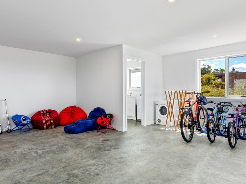 13 Levy Street, Bicheno TAS 7215