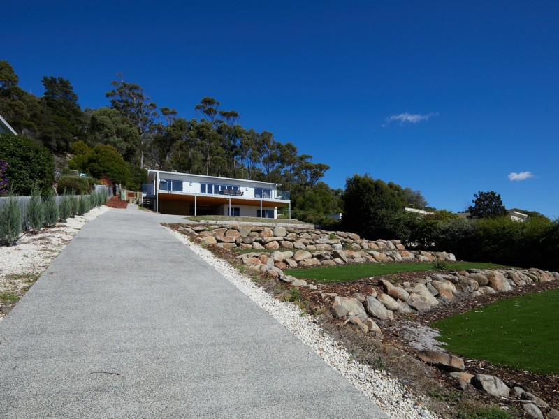 13 Levy Street, Bicheno TAS 7215