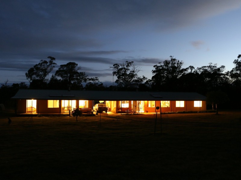 798 Old Coach Road, Cranbrook TAS 7190