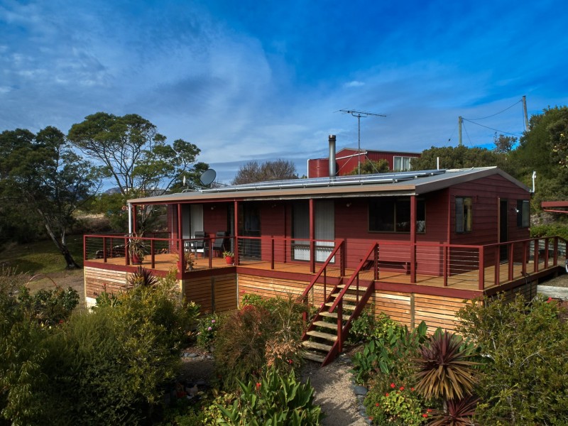 139 Swanwick Drive, Coles Bay TAS 7215