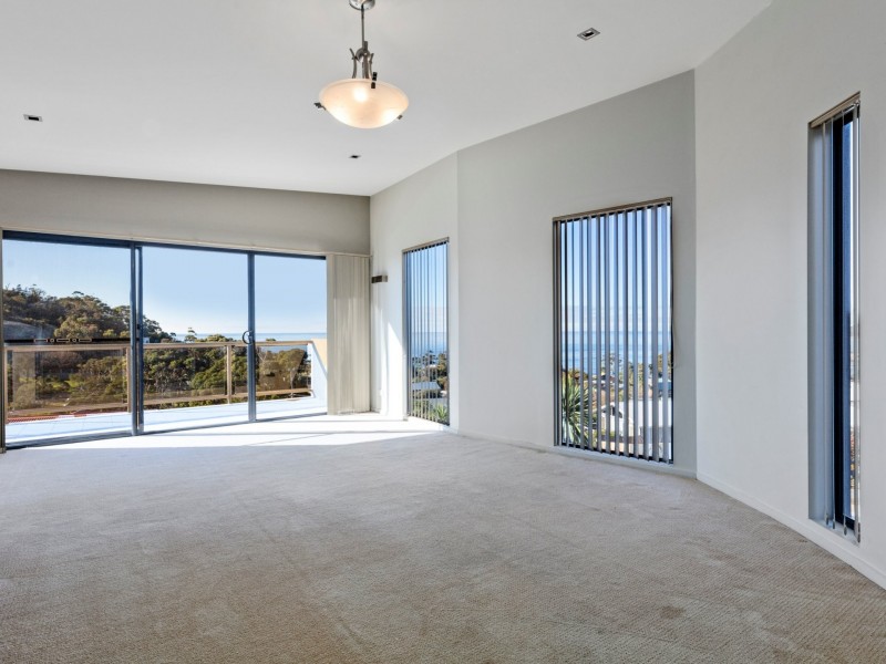 Unit 1/32 Douglas, Bicheno TAS 7215