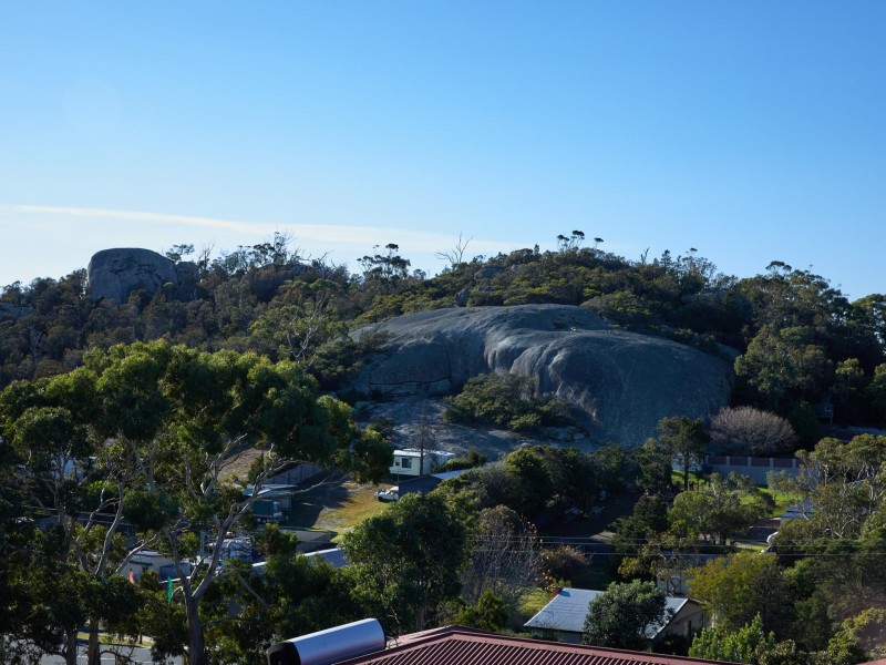 Unit 1/32 Douglas, Bicheno TAS 7215