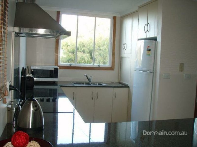 6 Burgess, Bicheno TAS 7215