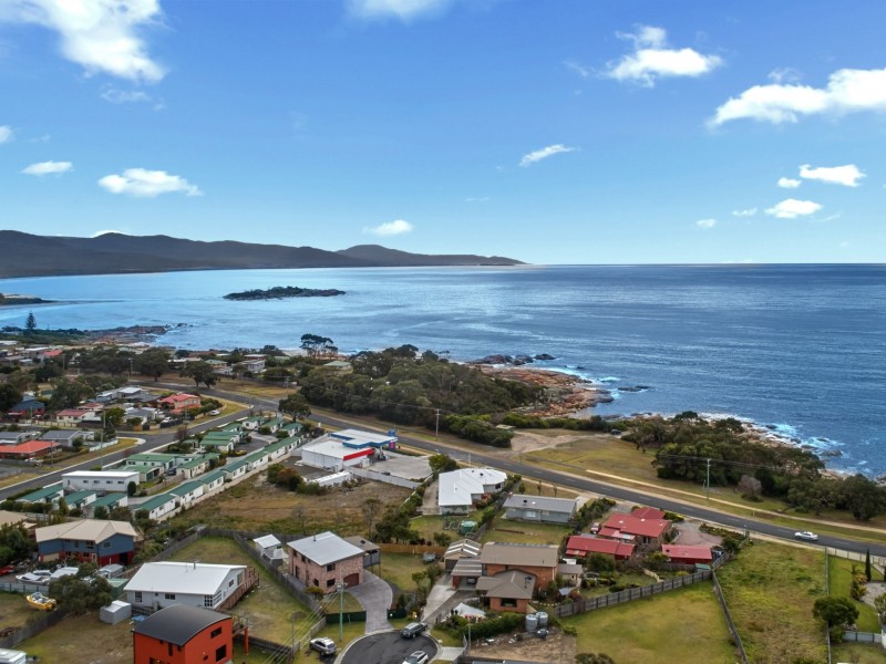 12 Barrett Avenue, Bicheno TAS 7215