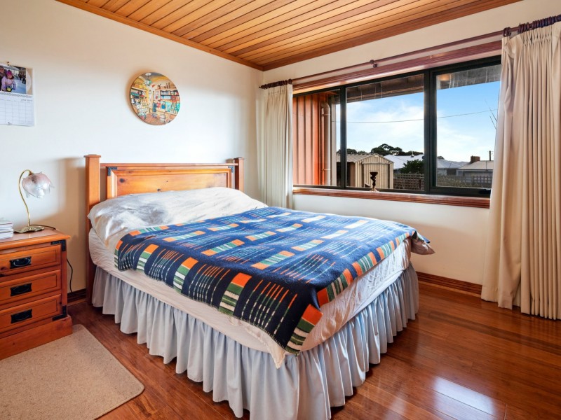 12 Barrett Avenue, Bicheno TAS 7215