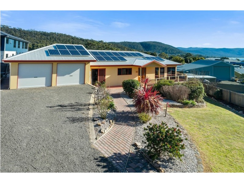21 Fraser Street, Bicheno TAS 7215