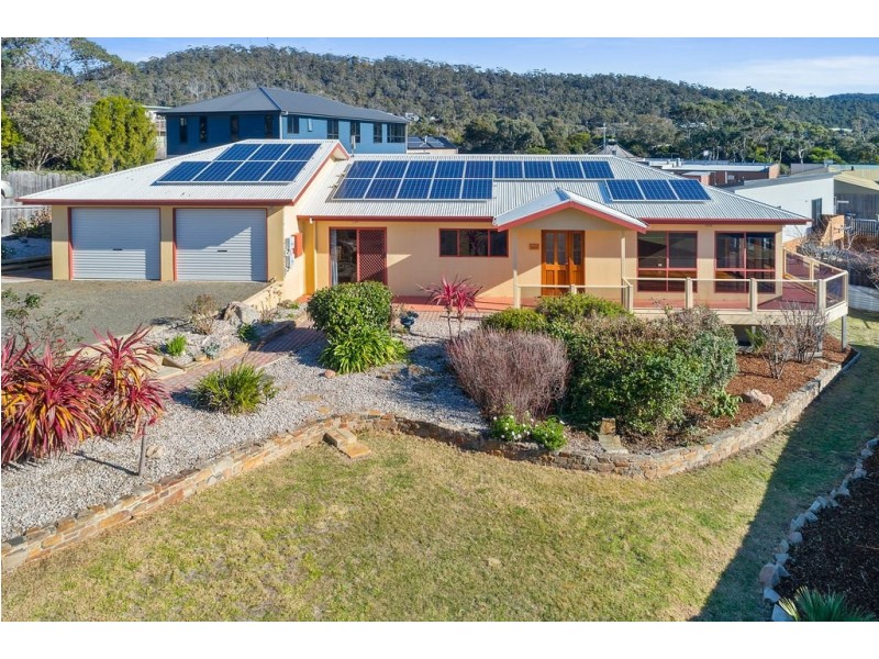 21 Fraser Street, Bicheno TAS 7215