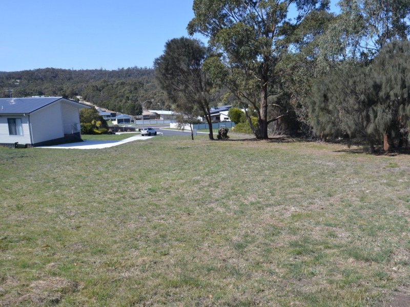 11 Patsy Court, Coles Bay TAS 7215